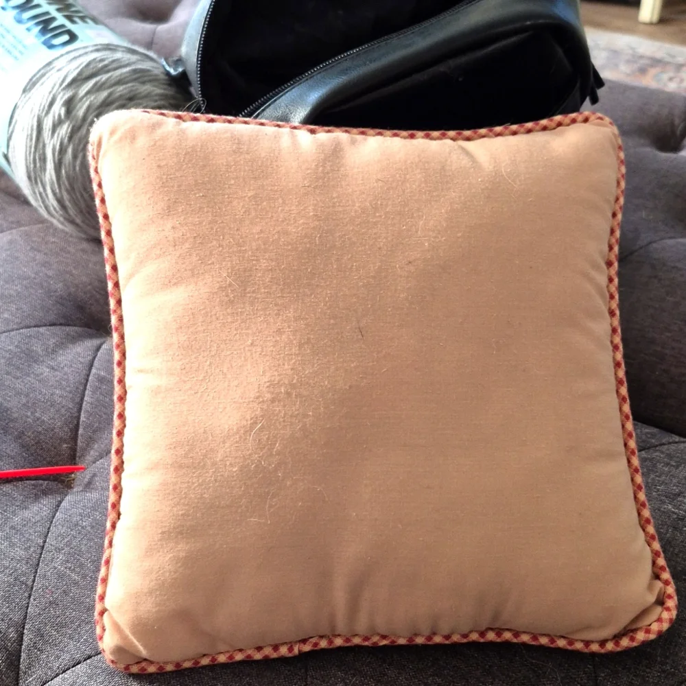 Easter Greeting Accent Pillow 9.5
